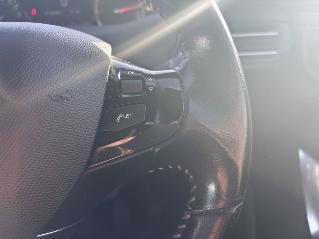 Used Peugeot 308 2017 for sale - 76406321: Photo 15