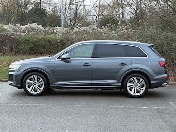 Used Audi Q7 2020 for sale - 76840993: Photo