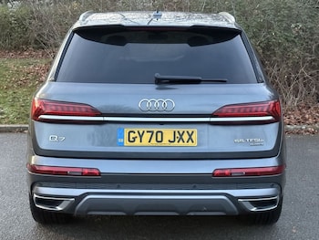 Used Audi Q7 2020 for sale - 76840993: Photo