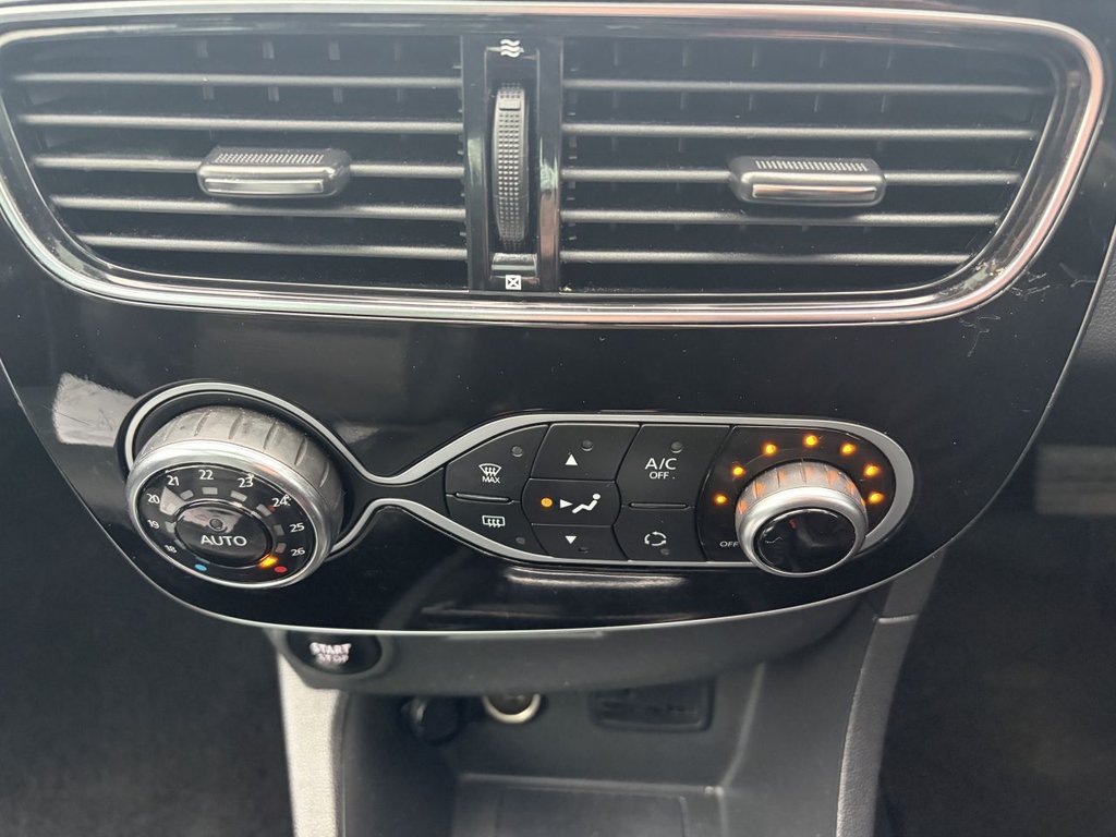 Used Renault Clio 2017 for sale - 77571506: Photo 15