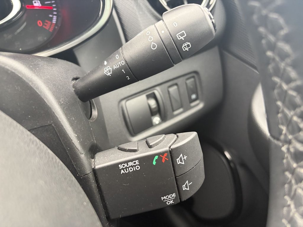 Used Renault Clio 2017 for sale - 77571506: Photo 19