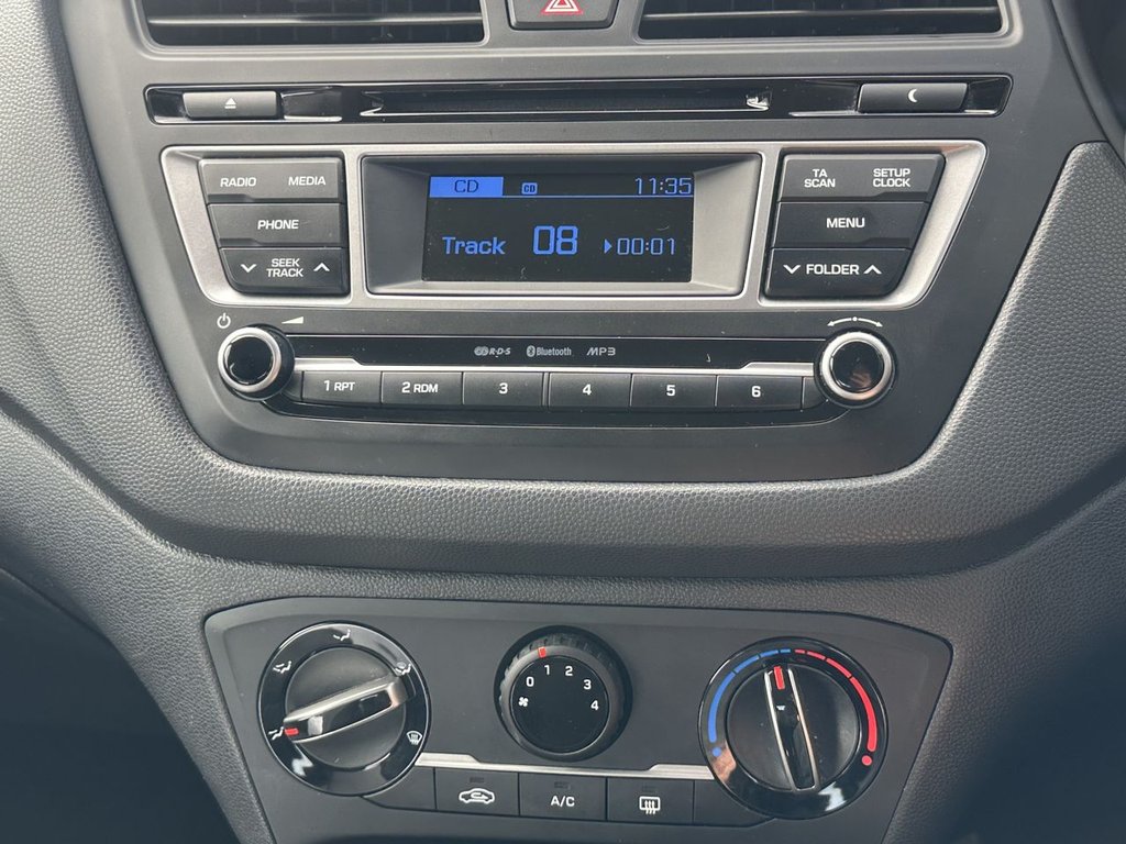 Used Hyundai i20 2017 for sale - 77904919: Photo 17