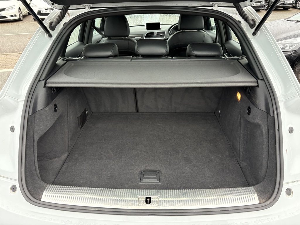 Used Audi RS Q3 2014 for sale - 76792091: Photo 11