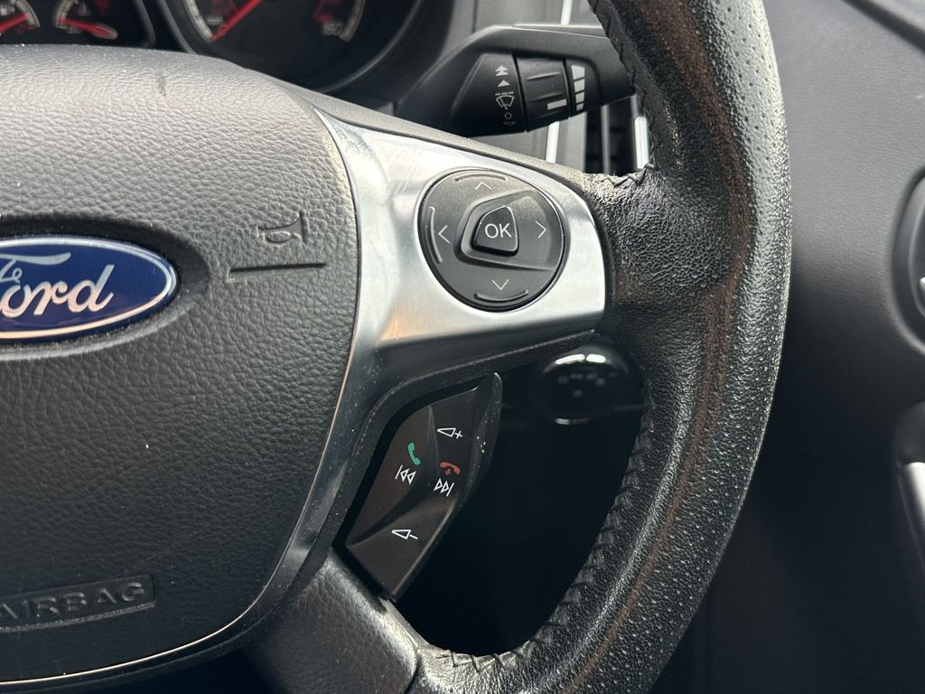 Used Ford Focus 2012 for sale - 76202685: Photo 15