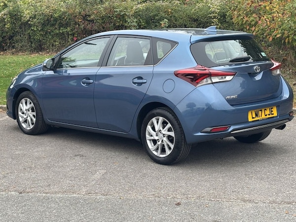 Used Toyota Auris 2017 for sale - 76266774: Photo 3