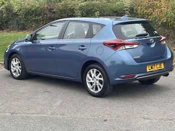 Used Toyota Auris 2017 for sale - 76266774: Photo