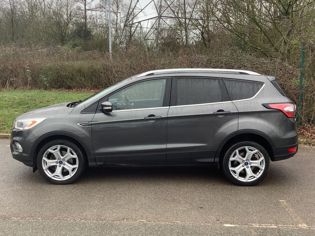 Used Ford Kuga 2017 for sale - 77792364: Photo 2