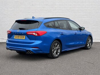 Used Ford Focus 2019 for sale - 78330420: Photo