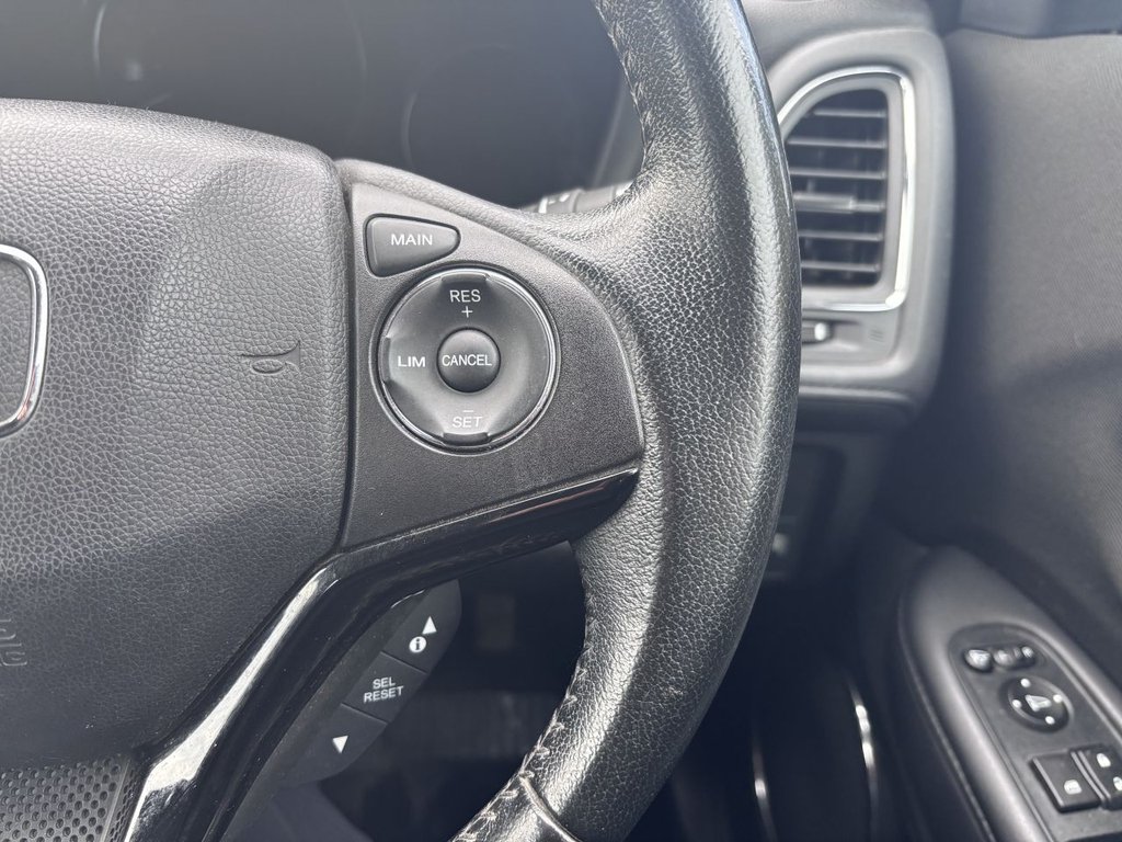 Used Honda HR-V 2015 for sale - 76430306: Photo 14