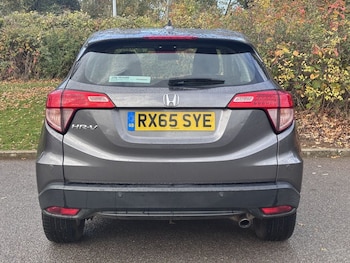 Used Honda HR-V 2015 for sale - 76430306: Photo