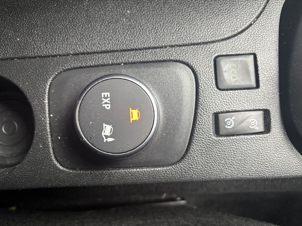 Used Renault Captur 2017 for sale - 76291178: Photo 18