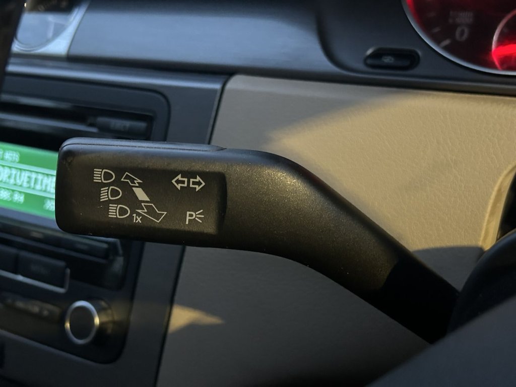 Used Volkswagen Passat 2011 for sale - 76632158: Photo 14