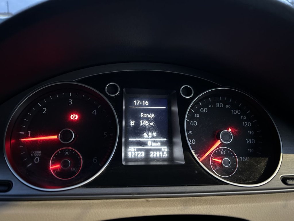 Used Volkswagen Passat 2011 for sale - 76632158: Photo 15