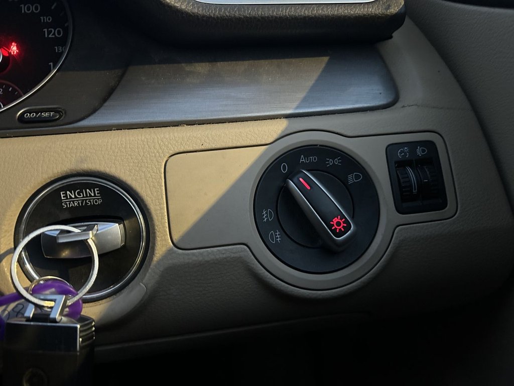 Used Volkswagen Passat 2011 for sale - 76632158: Photo 18