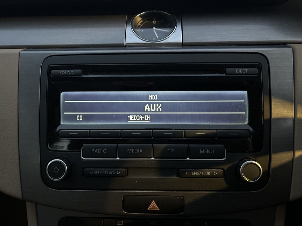 Used Volkswagen Passat 2011 for sale - 76632158: Photo 21