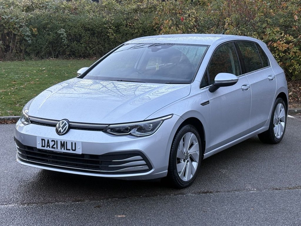 Used Volkswagen Golf 2021 for sale - 76385974: Photo 1