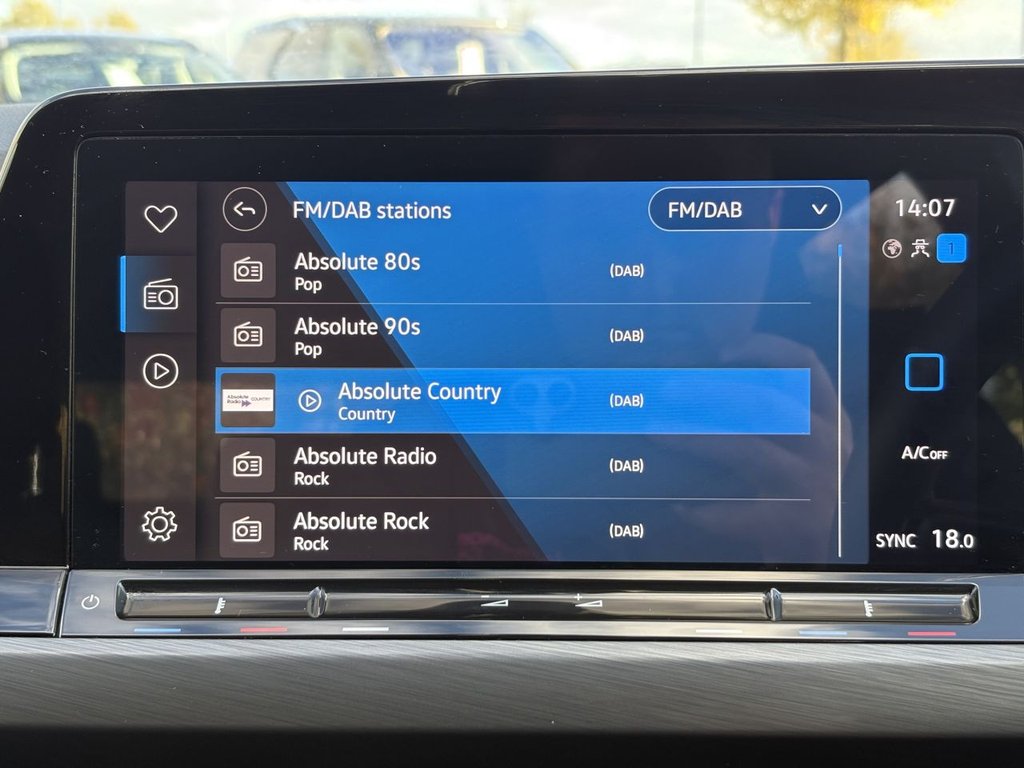 Used Volkswagen Golf 2021 for sale - 76385974: Photo 21