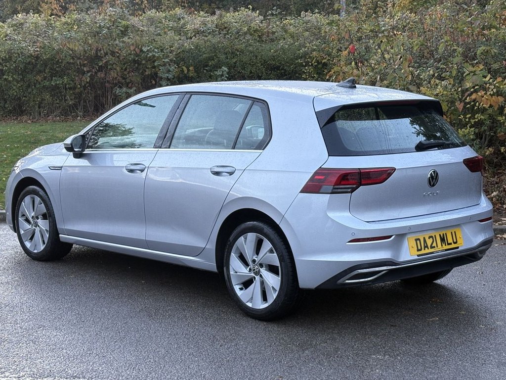 Used Volkswagen Golf 2021 for sale - 76385974: Photo 3