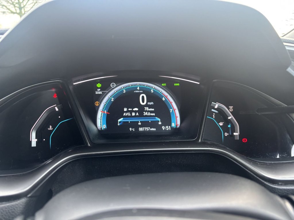 Used Honda Civic 2017 for sale - 77226904: Photo 12