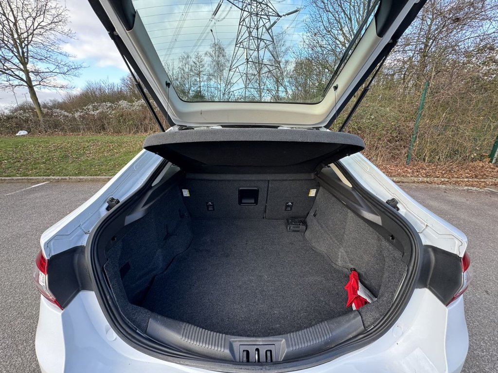 Used Ford Mondeo 2015 for sale - 77037675: Photo 11