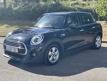 2020 (20) - 1.5 Cooper Classic Hatchback 5dr Petrol Steptronic Euro 6 (s/s) (136 ps)