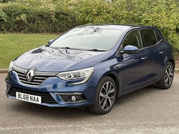 2018 (68) - 1.3 TCe Iconic Hatchback 5dr Petrol Manual Euro 6 (s/s) (140 ps)