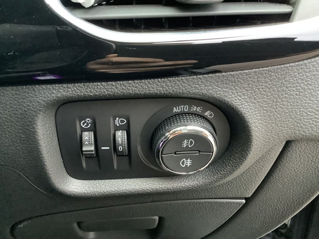 Used Vauxhall Astra 2019 for sale - 77905107: Photo 18