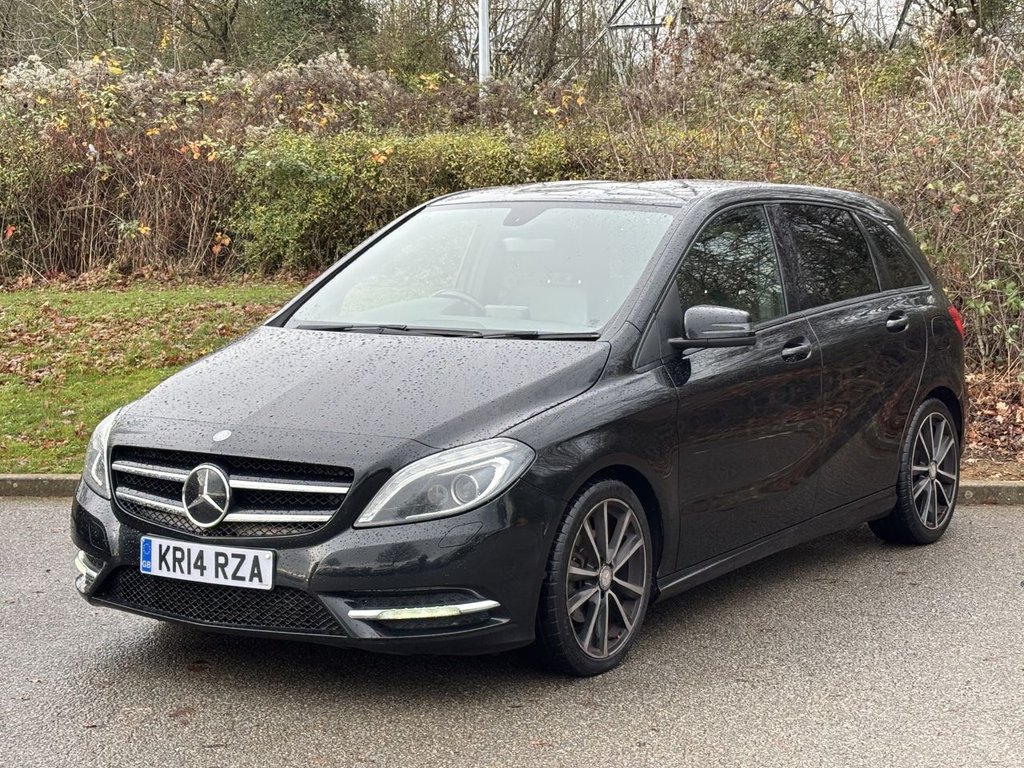 Used Mercedes-Benz B Class 2014 for sale - 76867669: Photo 1