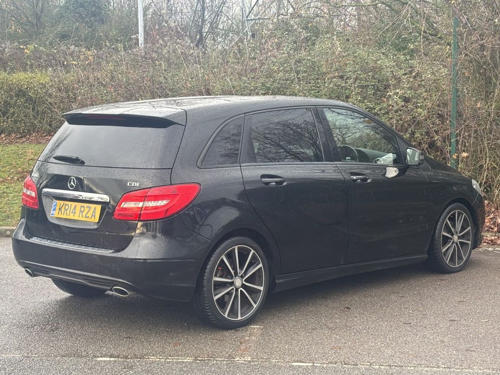 Used Mercedes-Benz B Class 2014 for sale - 76867669: Photo 5