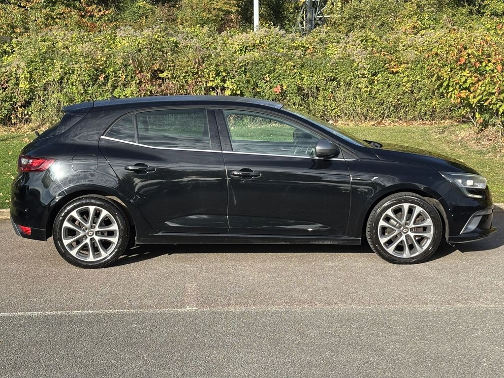 Used Renault Megane 2017 for sale - 76185125: Photo 6