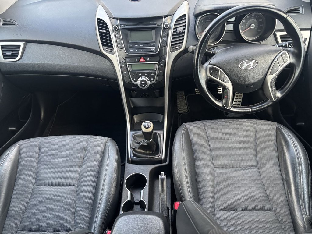 Used Hyundai i30 2013 for sale - 76385812: Photo 9