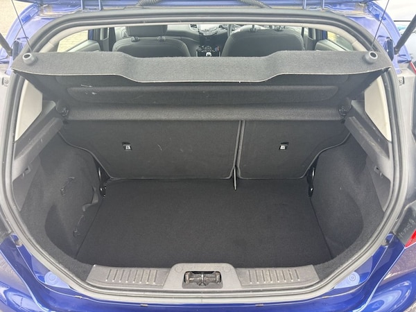 Used Ford Fiesta 2014 for sale - 76223456: Photo 11