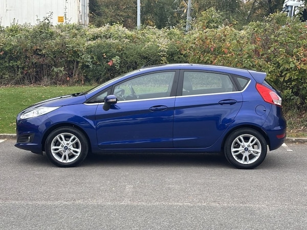 Used Ford Fiesta 2014 for sale - 76223456: Photo 2