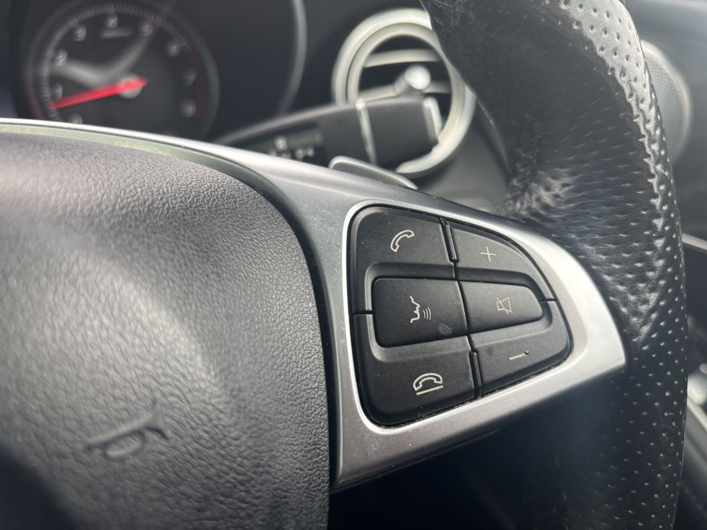Used Mercedes-Benz GLC 2018 for sale - 75998804: Photo 22