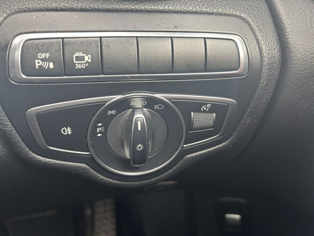 Used Mercedes-Benz GLC 2018 for sale - 75998804: Photo 24
