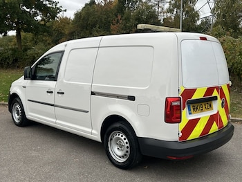 Used Volkswagen Caddy Maxi 2019 for sale - 76202718: Photo 3