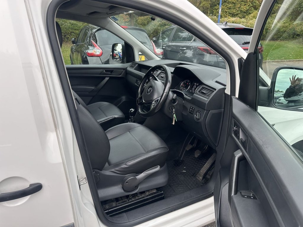 Used Volkswagen Caddy Maxi 2019 for sale - 76202718: Photo 9