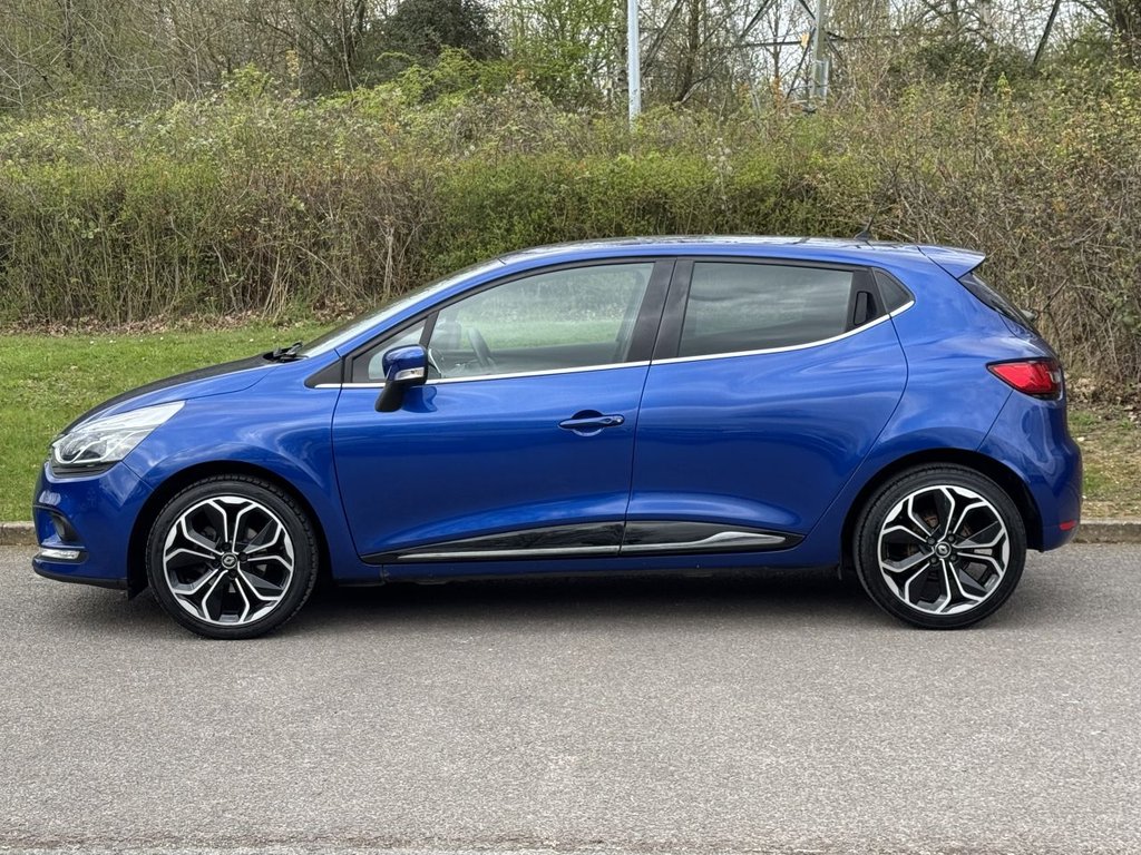 Used Renault Clio 2019 for sale - 78096558: Photo 2