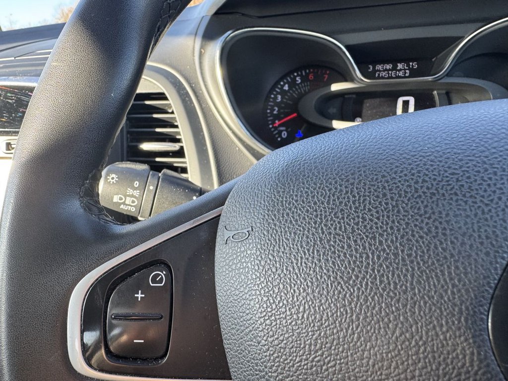 Used Renault Captur 2017 for sale - 77521177: Photo 12