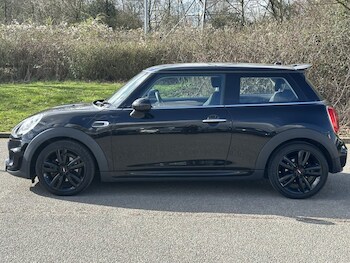 Used MINI Hatch 2017 for sale - 77835368: Photo