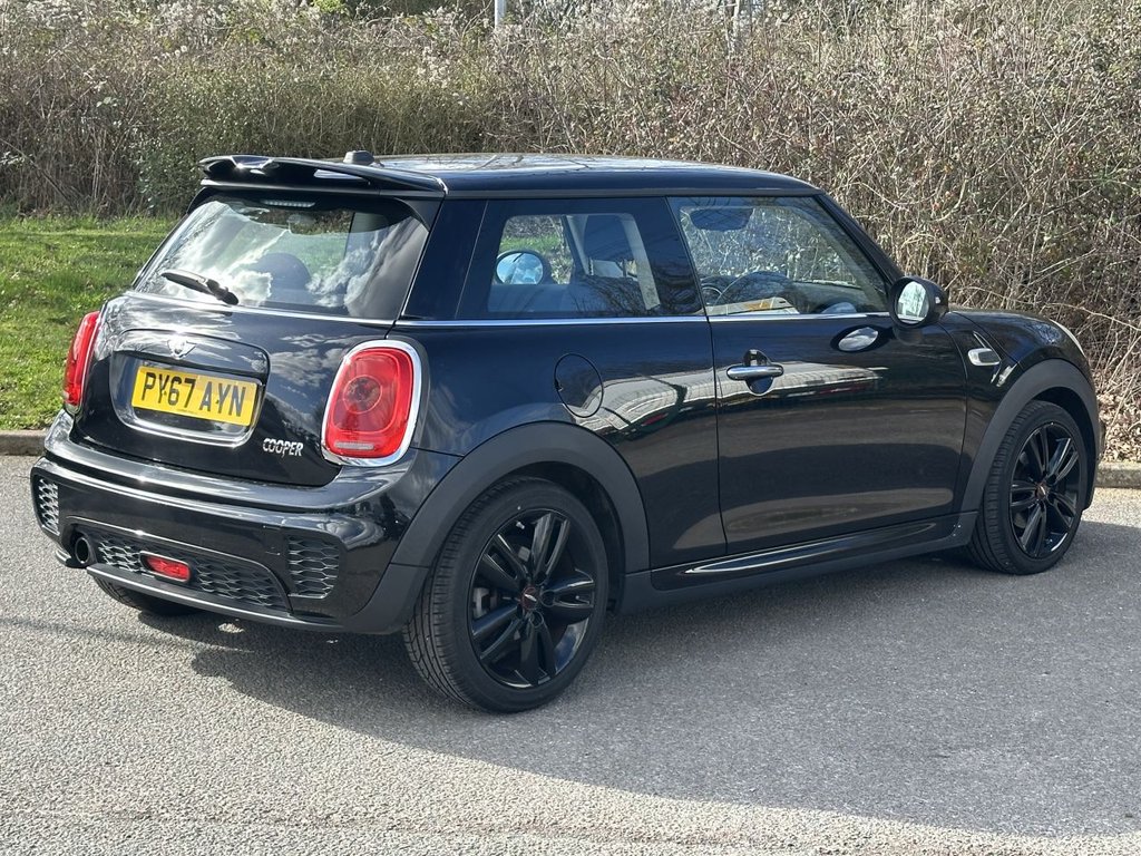 Used MINI Hatch 2017 for sale - 77835368: Photo 5