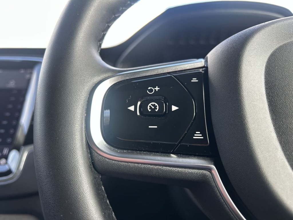 Used Volvo XC90 2022 for sale - 77654694: Photo 13