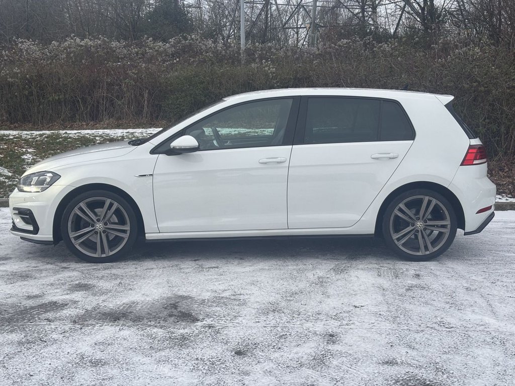 Used Volkswagen Golf 2018 for sale - 77121499: Photo 2