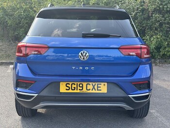 Used Volkswagen T-Roc 2019 for sale - 75528007: Photo