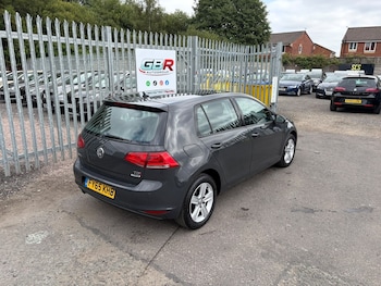 Used Volkswagen Golf 2015 for sale - 79375342: Photo