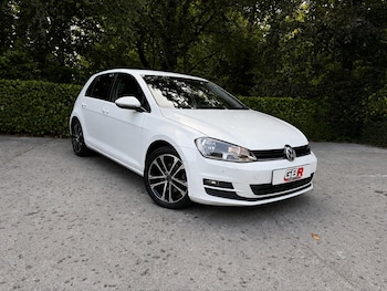 Used Volkswagen Golf 2016 for sale - 79463616: Photo