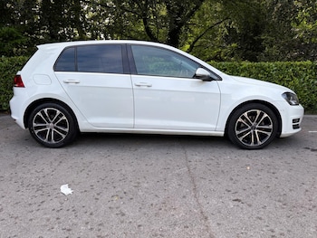 Used Volkswagen Golf 2016 for sale - 79463616: Photo