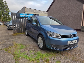 Used Volkswagen Touran 2015 for sale - 79302514: Photo