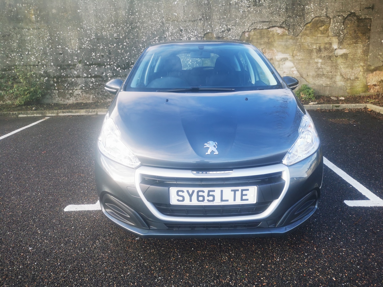 Used Peugeot 208 2015 for sale - 76666245: Photo 2