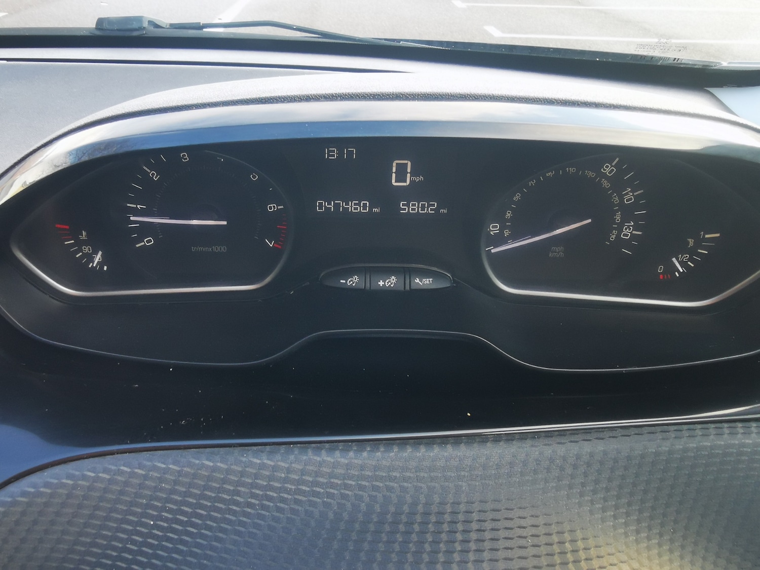 Used Peugeot 208 2015 for sale - 76666245: Photo 8